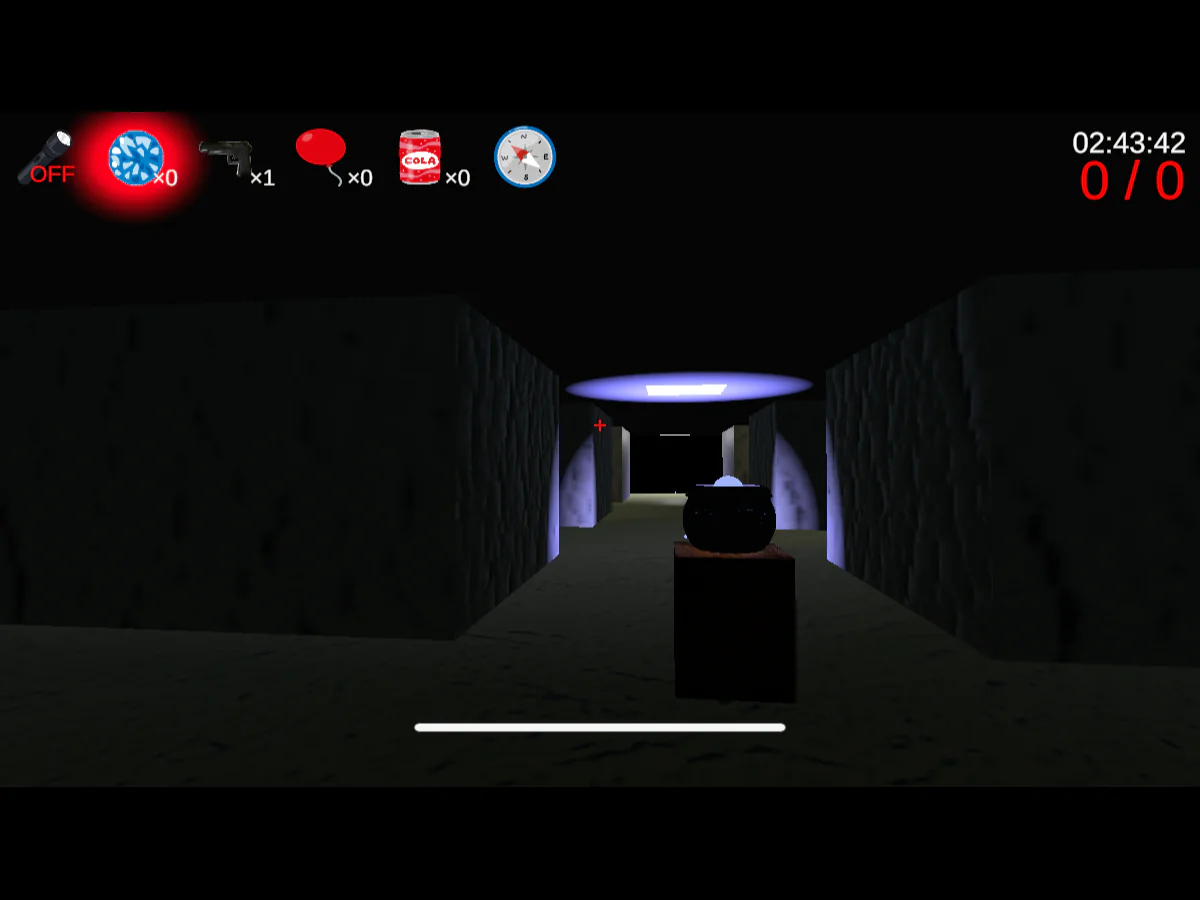 The Lost Personのチュートリアルで、暗い通路の台座に置かれた操作対象とアイテムHUDが表示されている